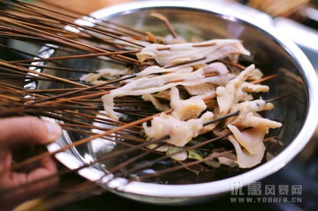 四川乐山必吃美食，乐山有哪些好吃不贵的小吃美食店