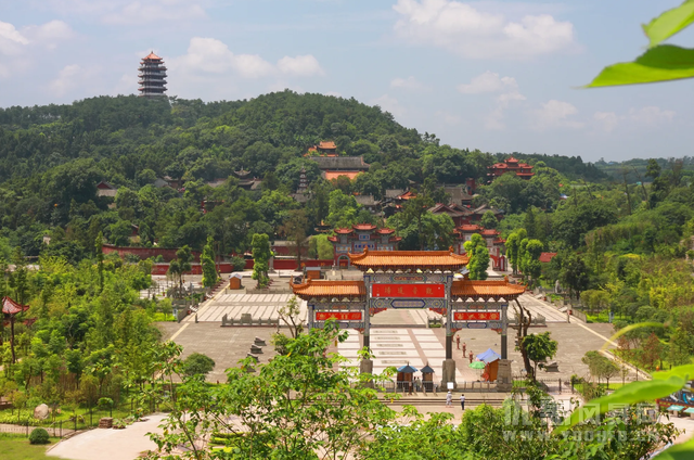 成都“西部水都”小城：死海故乡，自驾3h直达