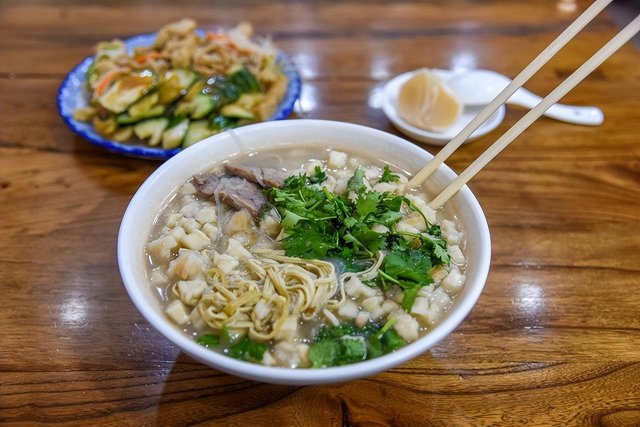 银川小吃特色美食，银川有什么特色的小吃