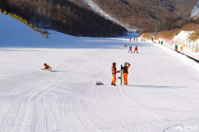 翠华山滑雪场开放时间 翠华山滑雪场海拔