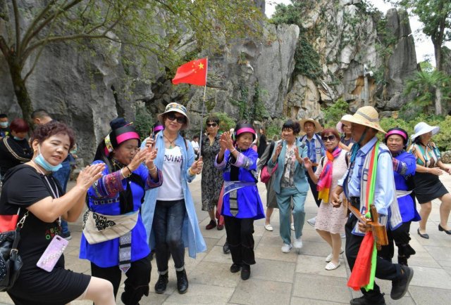 春节期间去云南旅游带孩子合适吗(带孩子去云南玩)