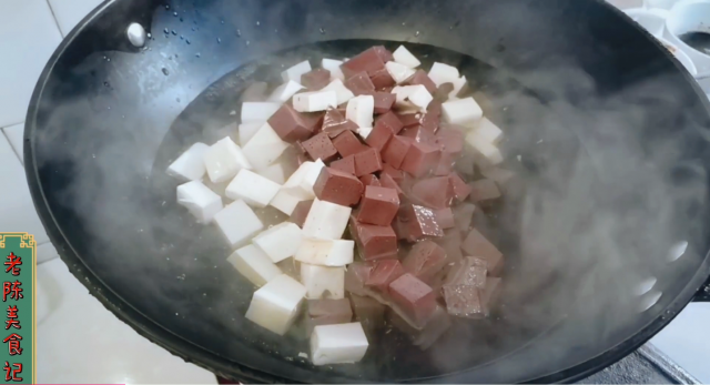 鸭血烧豆腐怎么烧好吃窍门 鸭血烧豆腐怎么做好吃