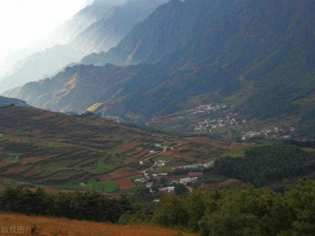 昆明爬山的好去处「昆明哪里爬山好玩」