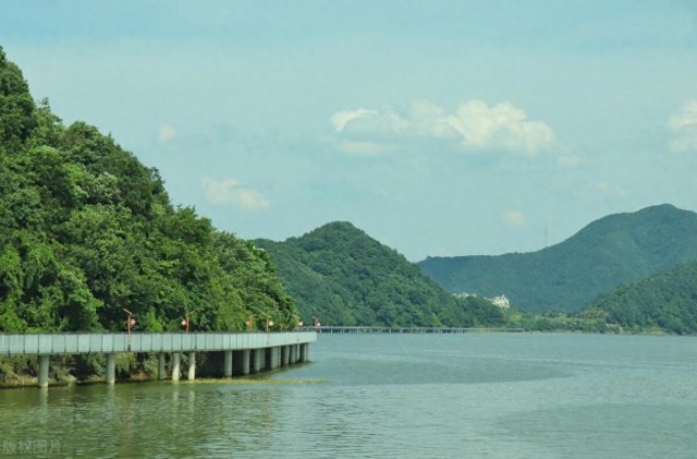 杭州十大最美湖泊(杭州十大最美湖泊排名)