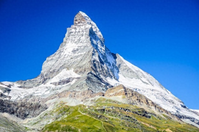 世界上十大最难攀登的山峰，世界十大最难攀登的山峰是