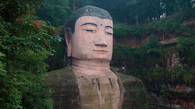 中国最大的太上老君石刻造像在哪？，太上老君道场在什么地方