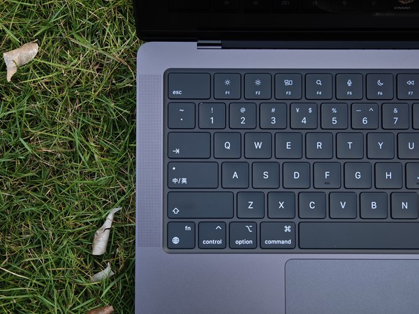 M3芯片助力，MacBook Pro一年两更，全面加速你的创作之旅