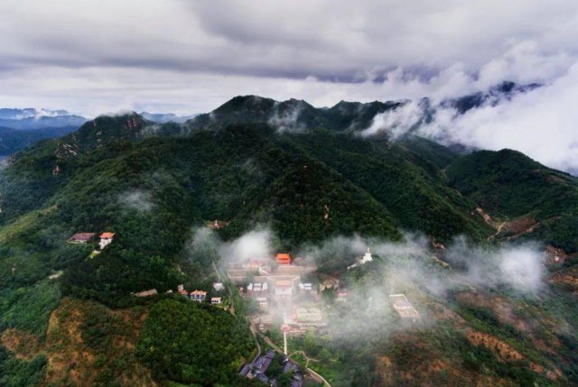 从唐山出发旅游哪里好点(从唐山出发旅游哪里好一点)