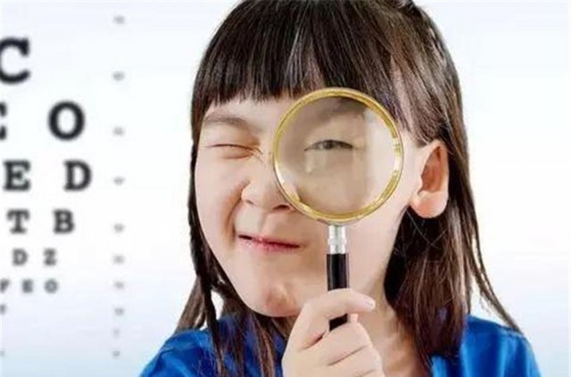 儿童正常视力多少(儿童视力4.9正常吗)