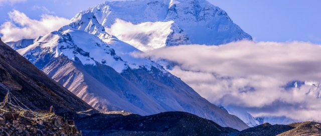 世界十大最高山峰之一最高海拔8848