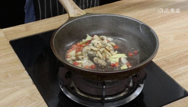 花甲肉炒韭苔的做法大全(花甲肉炒韭苔的做法窍门)