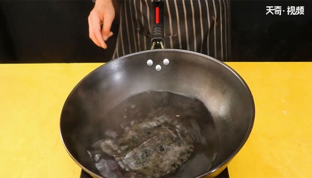 人参甲鱼炖鸡的做法 甲鱼灵芝汤做法与好处