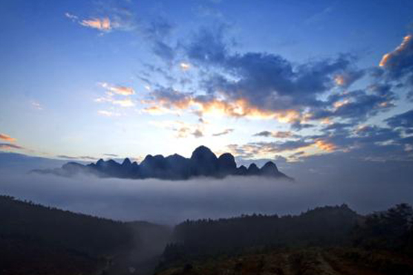 江西户外爬山，江西爬山景点