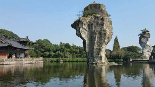 柯岩风景区有哪些景物特点(柯岩风景区有哪些岗位)