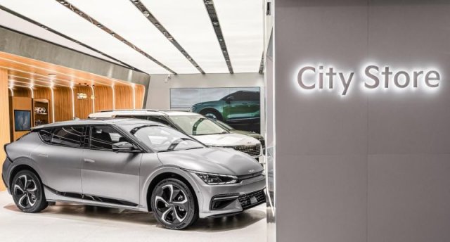 起亚中国首家城市店开业 EV6、SPITO上市