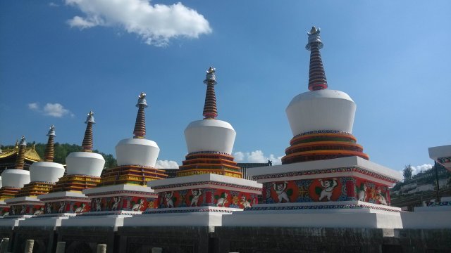 西宁旅游必去十大景点，青海西宁旅游景点大全