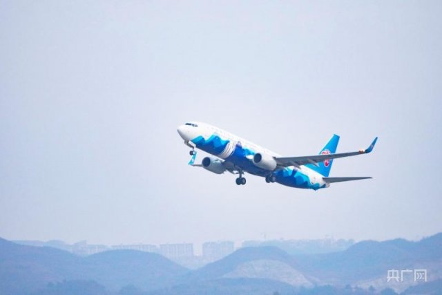 南航贵阳至香港首条定期直飞航线启用