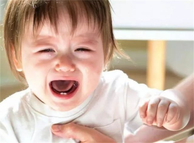 幼儿产生恐惧心理的原因 什么时候幼儿恐惧