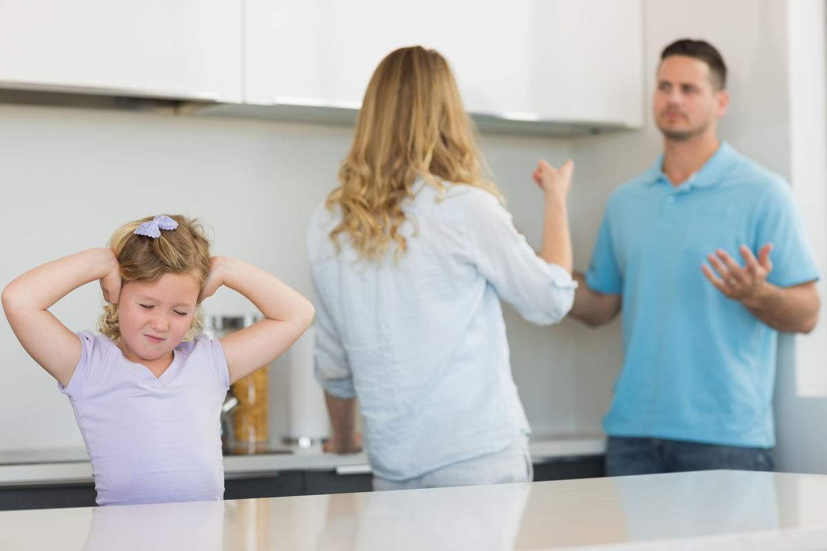 父母经常吵架对孩子有什么不良影响