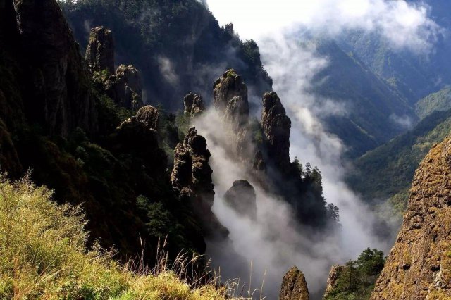 湖北旅游攻略景点必去十处(湖北都有什么旅游景点)