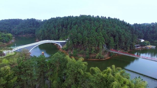 自贡旅游景点大全，四川自贡十大景点排名