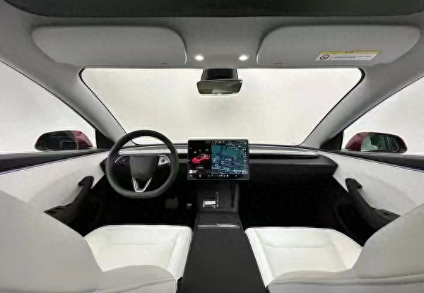 特斯拉model 3的内饰，特斯拉官网model3内饰