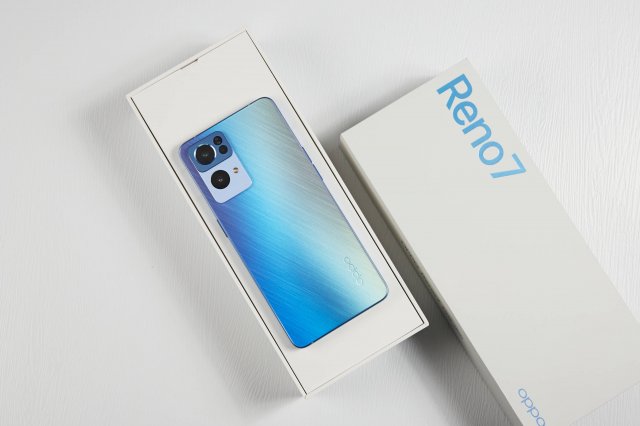 手机opporeno7「oppo reno 7」