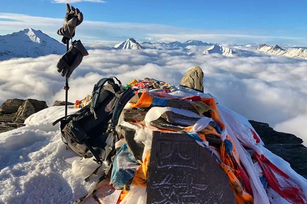 四姑娘山免门票吗「四姑娘山景区要门票吗」