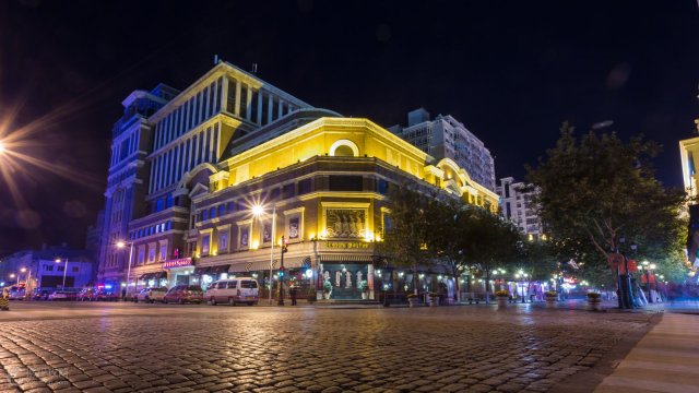 哈尔滨中央大街附近的酒店推荐哪(哈尔滨中央大街酒店推荐)