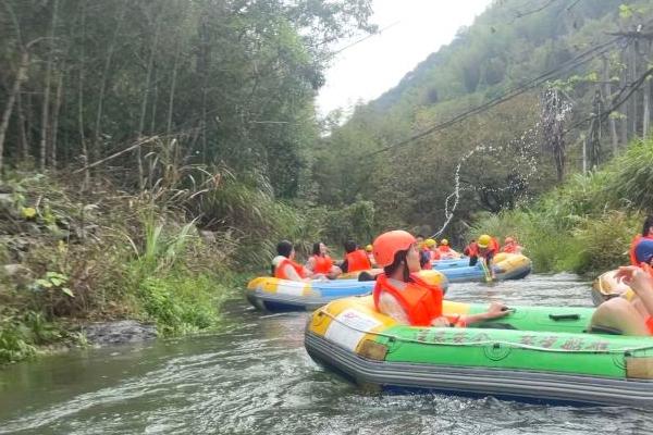 千岛湖有哪些漂流的地方呢「千岛湖有哪些漂流的地方好玩」