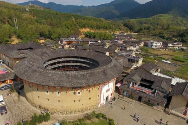 福建永定土楼在哪里啊，福建永定土楼在哪里建