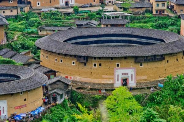 福建永定土楼在哪里啊，福建永定土楼在哪里建