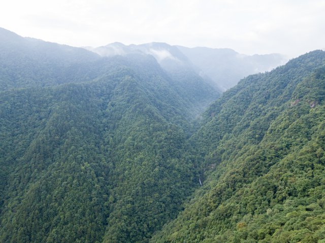 安徽峡谷旅游景点，金寨摸云尖好玩吗