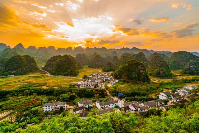 万峰林景区旅游线路图(万峰林景区旅游线路介绍)