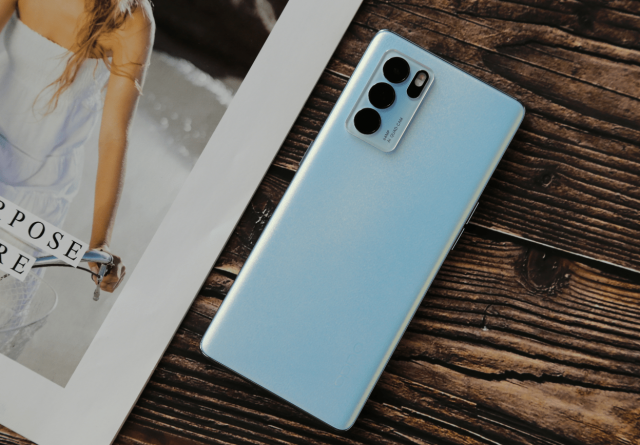 opporeno6和reno6pro区别「opporeno6pro的参数」