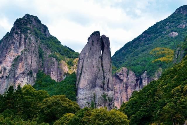 我国十大名山，我国十大名山之首