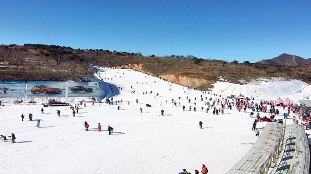 玉龙国际滑雪场 玉龙滑雪场在哪里