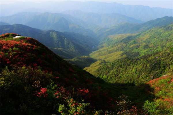 湖南十大高山名单你可以在这里呼吸新鲜空气感受大自然魅力