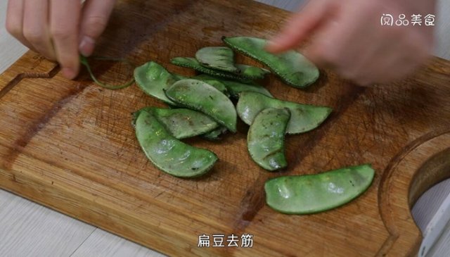 油焖扁豆做法大全(油焖扁豆做法窍门)