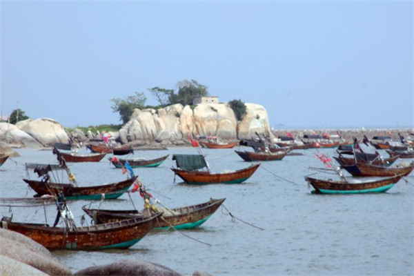 广西十大景点名单桂林两江四湖景区北海银滩国家旅游度假区