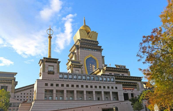 台湾十大著名寺庙排行榜