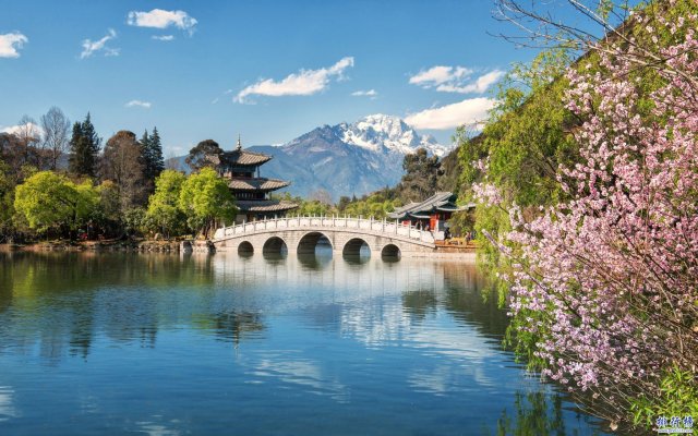 夏季十大旅游最佳去处贵阳有句耳熟能详的谚语