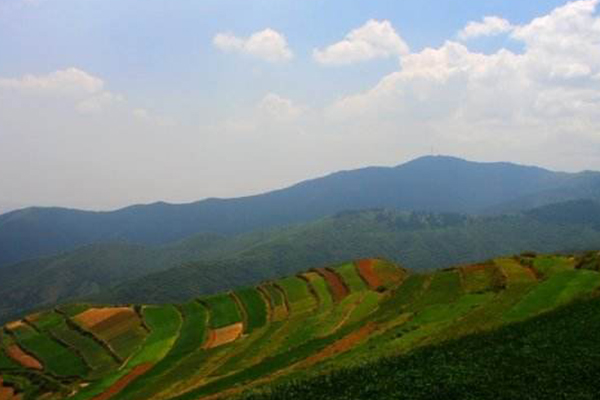 昆明爬山的好去处，昆明市内爬山