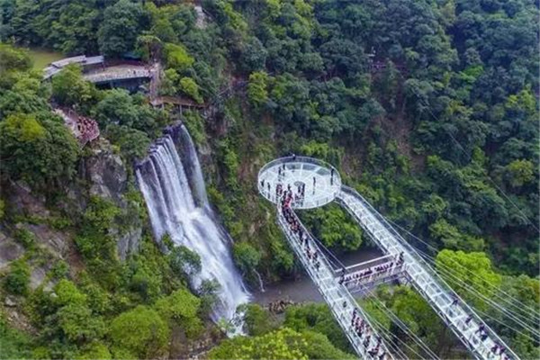 清远十大风景名胜排名古龙峡玻璃大峡谷云天玻霸