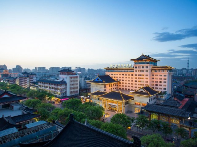 西安锦江西京国际酒店豪华房3晚(含2大1小早餐)