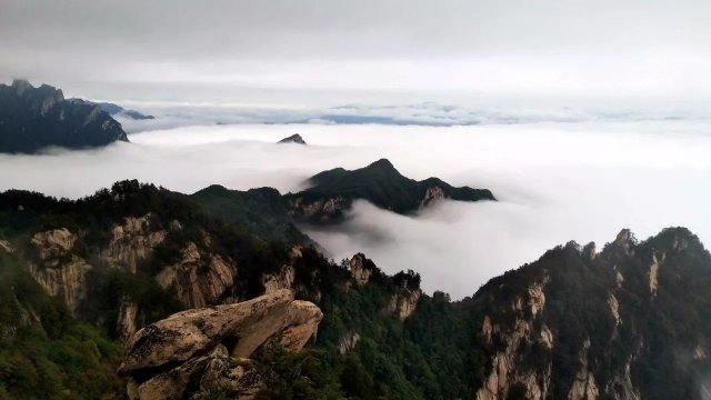 洛阳白云山好玩吗