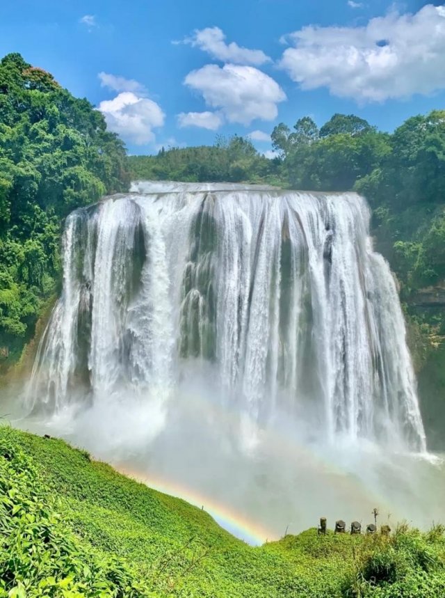 贵州当地参团旅游价格(贵州旅游参团多少钱)