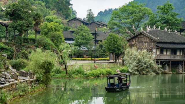 贵州遵义乌江寨暮山酒店/乌江寨廻龙湾酒店1晚