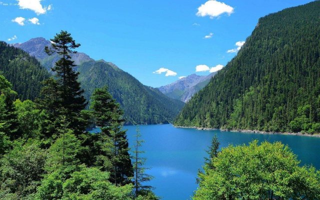 黄龙风景区海拔高度是多少米，黄龙风景区有哪些景点