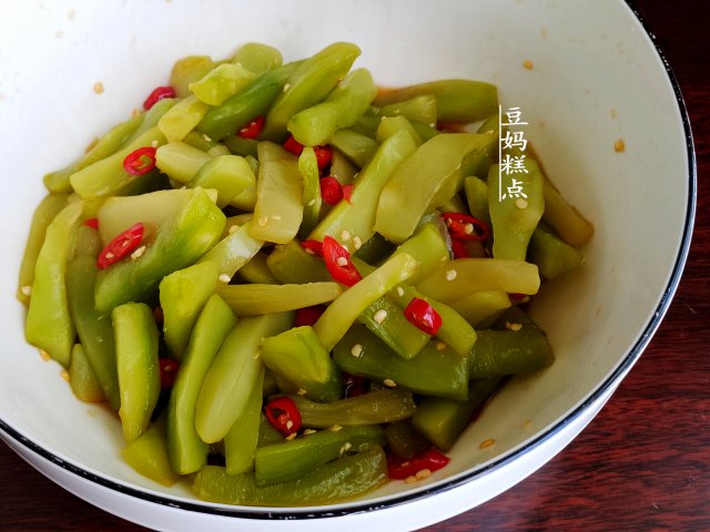 清脆爽口的开胃小菜叫什么(经典爽口开胃小菜)